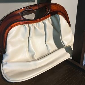 Vintage Leather off-white clutch